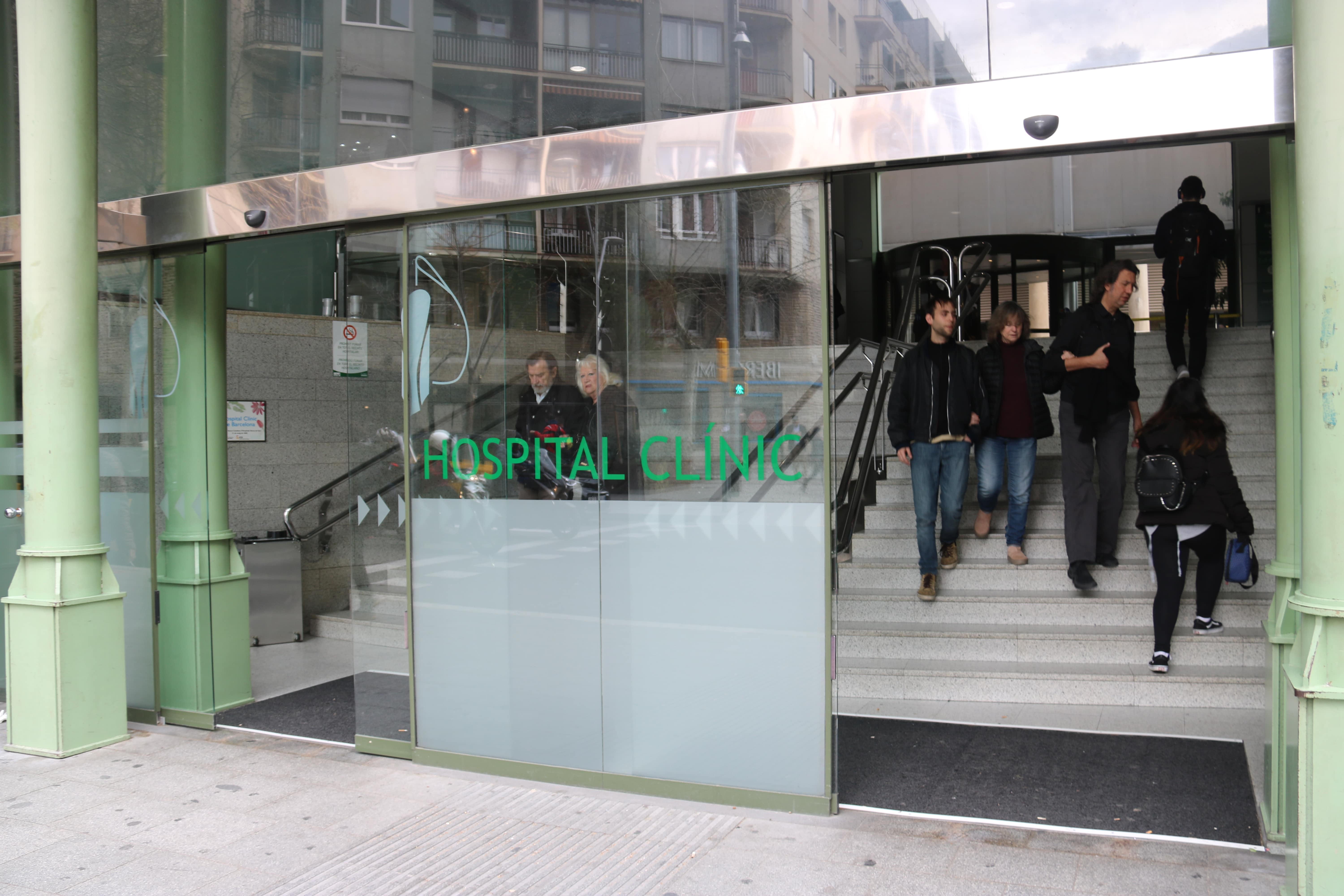 The front door to Barcelona's Hospital Clinic (by Lorcan Doherty)